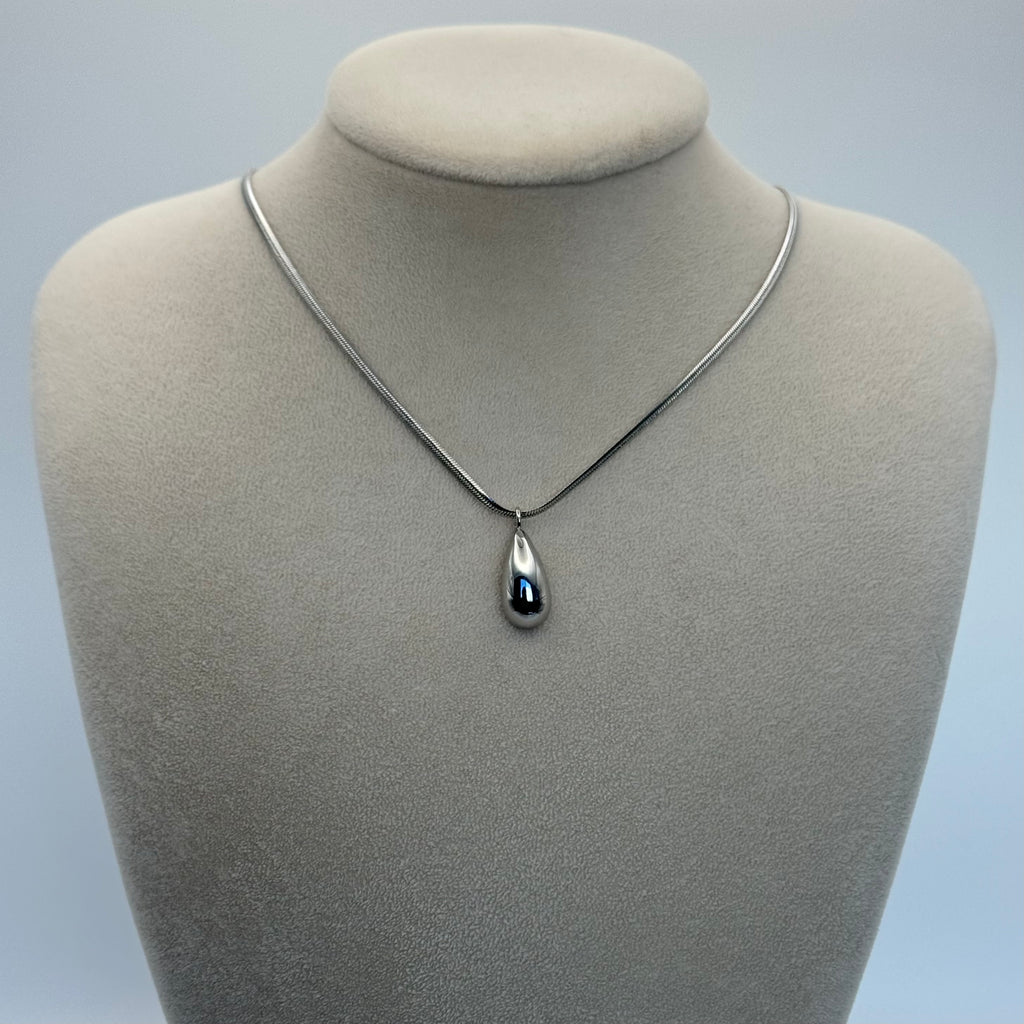 Drop Necklace
