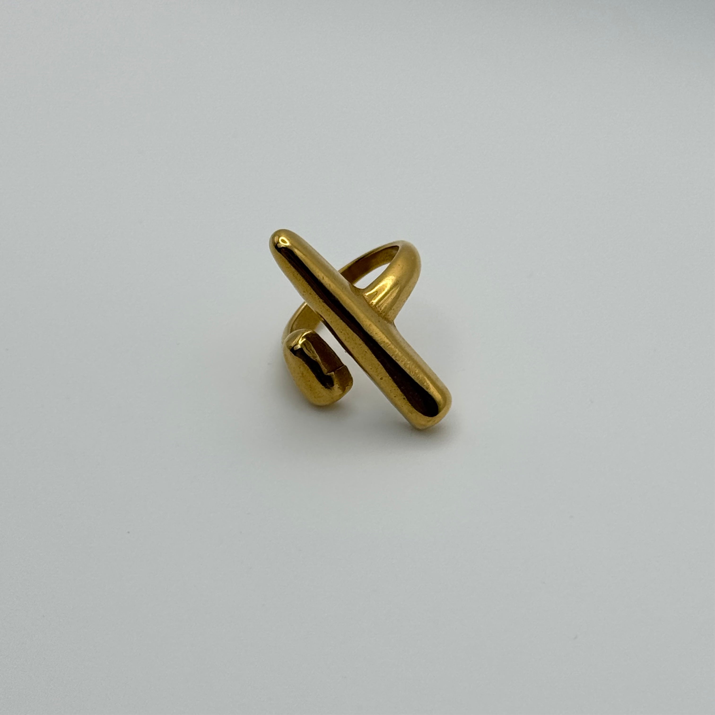 Golden Axis Ring